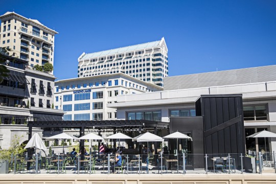 Buckhead Shake Shack outdoor seating